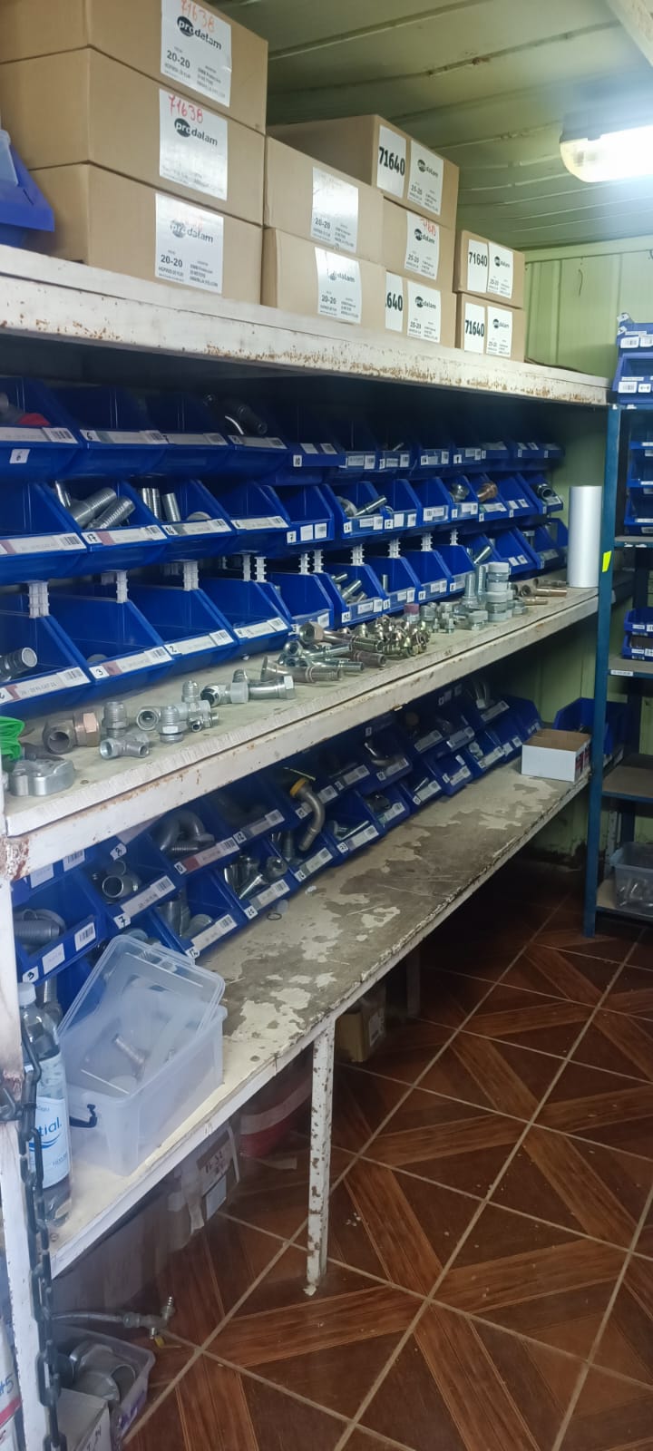 Confección de flexibles hidráulicos